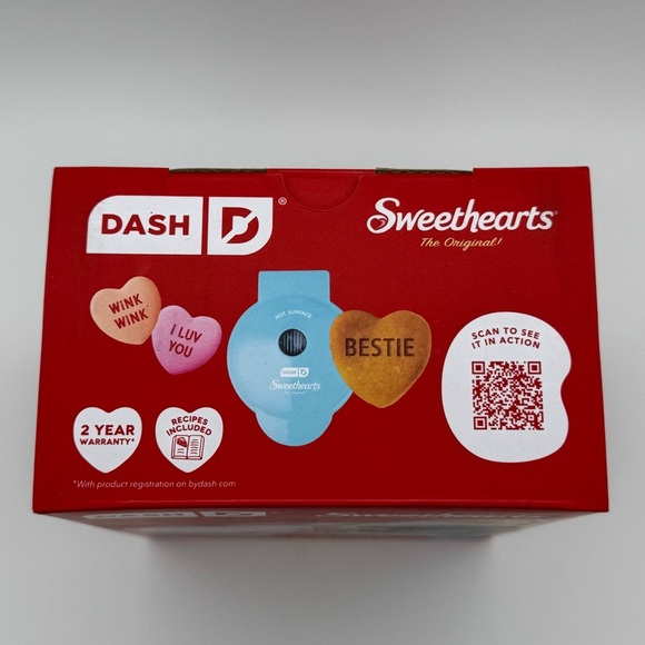 Dash Limited Edition Sweethearts Mini Waffle Maker - Picture 5 of 6